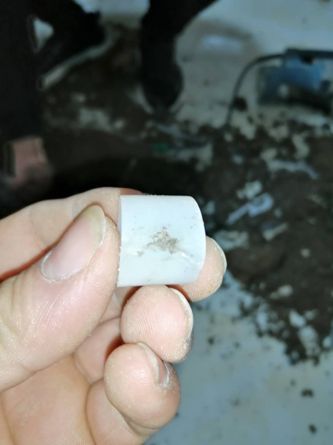 威宁地暖测漏，地暖漏水检测，暖气漏水检测